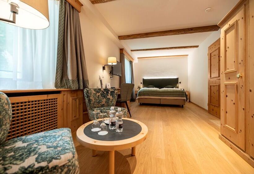 Номер Комфорт, Steinbock Pontresina