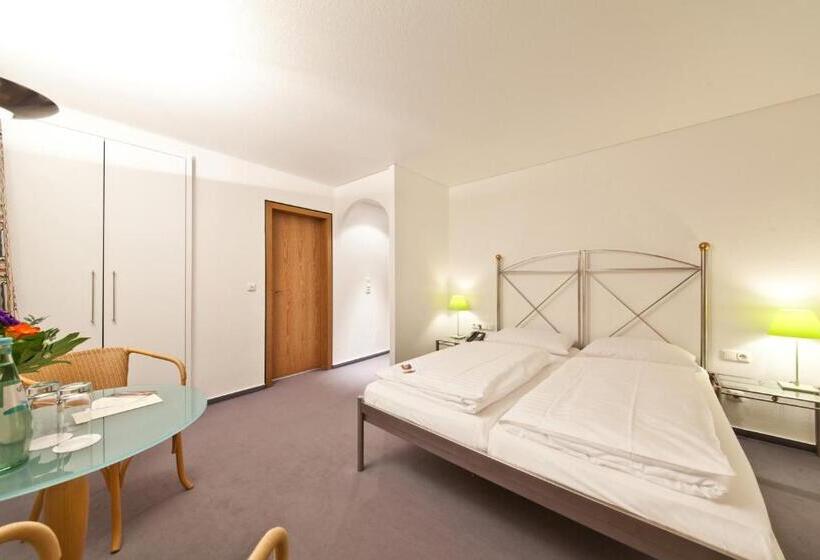 Номер Стандарт, Select Hotel Silence Garden Köln