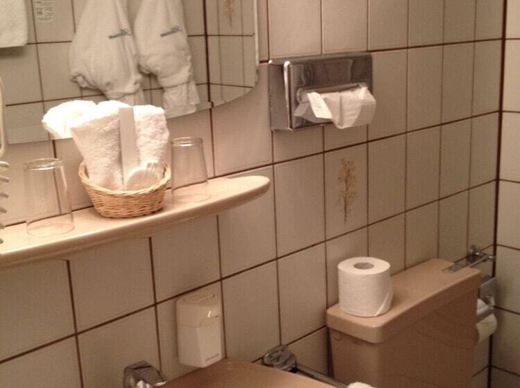 Номер Стандарт, Select Hotel Silence Garden Köln