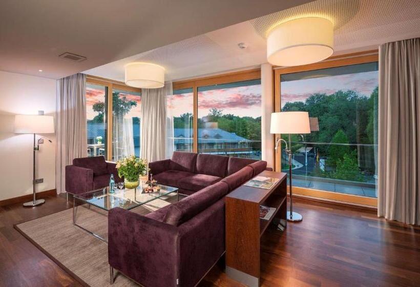 Люкс с Террасой, Dorint Thermenhotel Freiburg