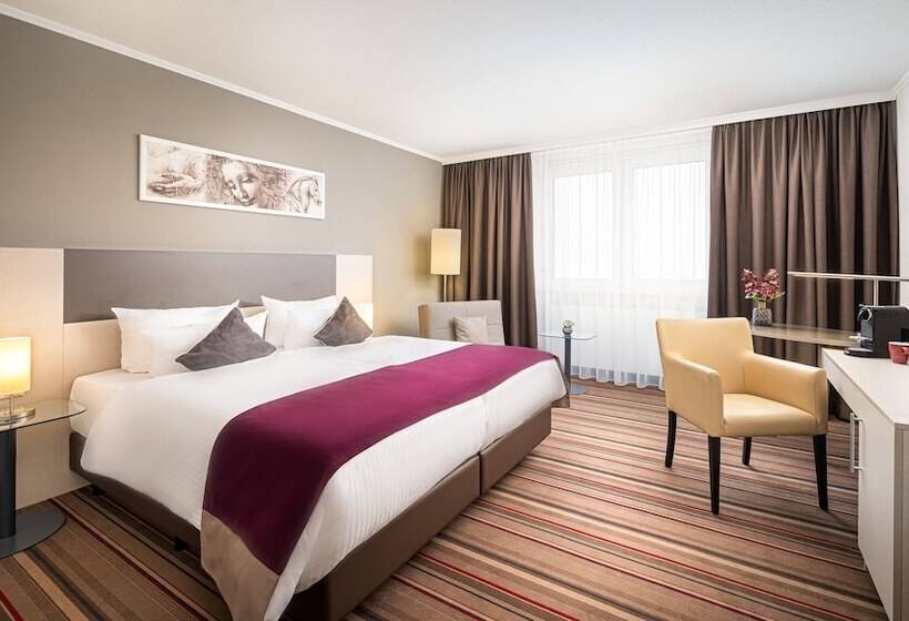 Номер Комфорт, Leonardo Hotel Heidelberg City Center