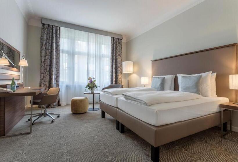 Superior Oda, Radisson Blu Hotel Schwarzer Bock Wiesbaden