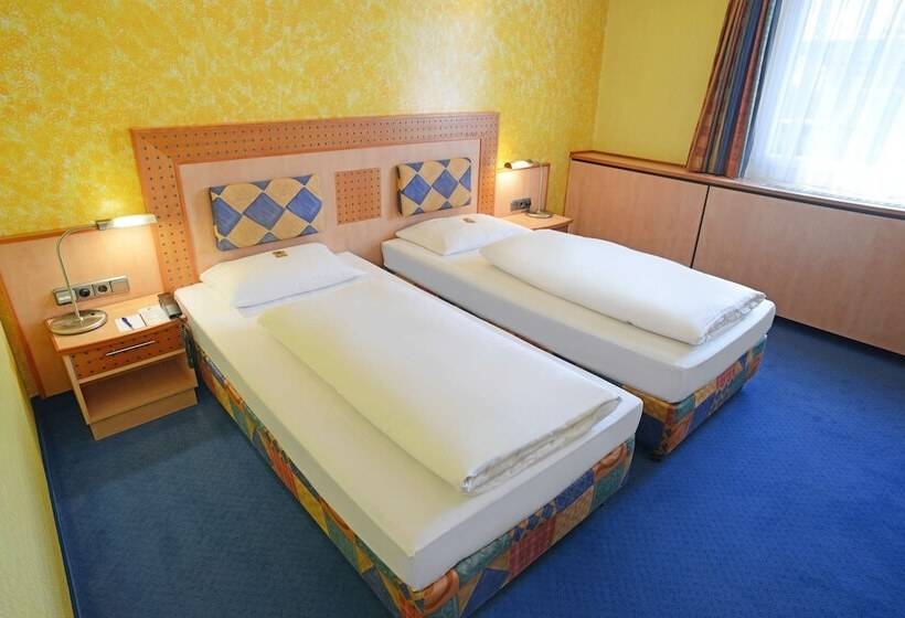 スタンダードルーム, Plaza Kongresshotel Europe Stuttgart