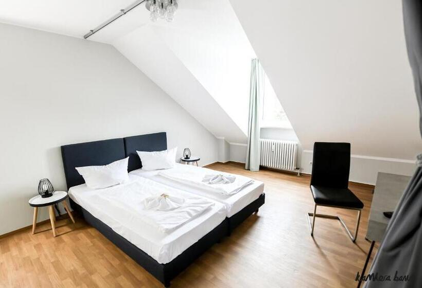 آپارتمان 2 خوابه, Blutenburg