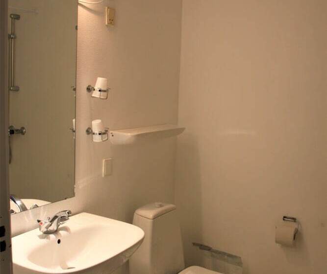 이코노미 룸, Ebeltoft Park B & B