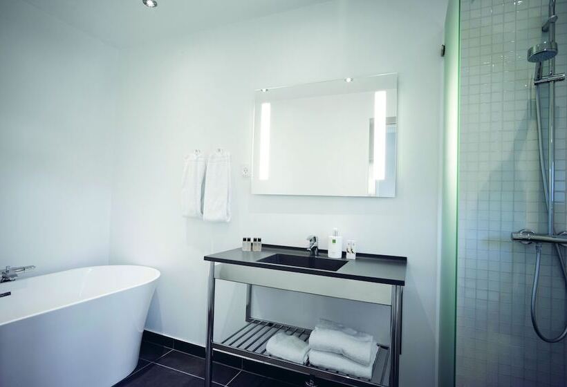 Suite, Fredensborg Store Kro