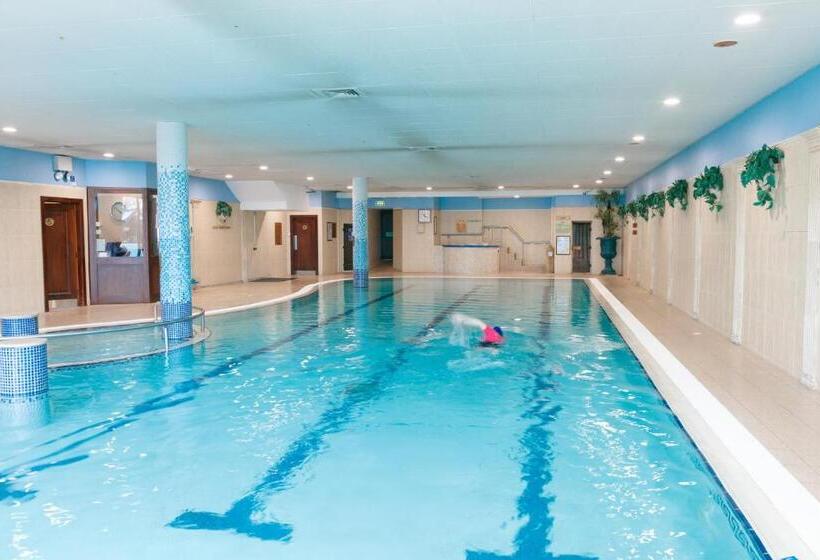 Номер Стандарт, Hibernian Hotel & Leisure Centre
