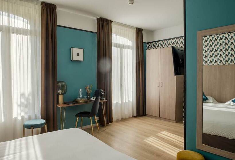 Классический Номер, Hôtel Le Bristol