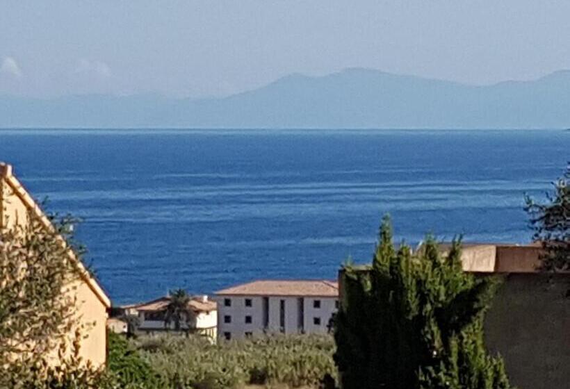 Номер Комфорт Вид на Море, Cala Di L Oru