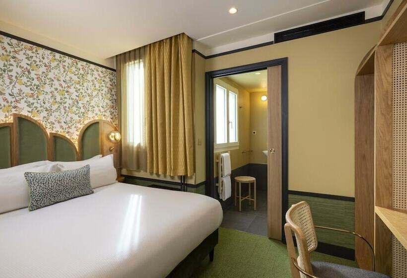 اتاق راحتی, Hôtel Jardin De Cluny