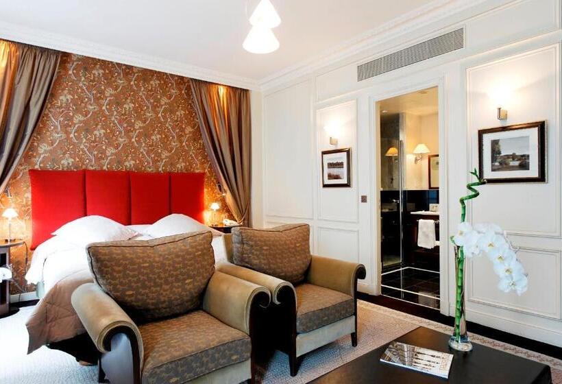 اتاق لوکس, La Tremoille Paris