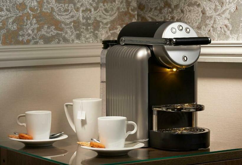 Номер Deluxe, Best Western Premier HBEO Bordeaux Centre