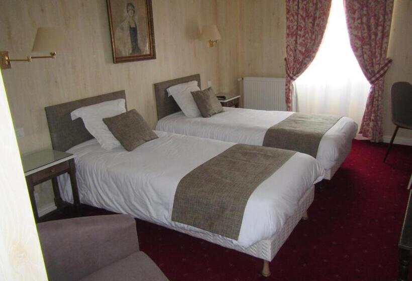 Номер Стандарт, Hôtel Le D Avaugour