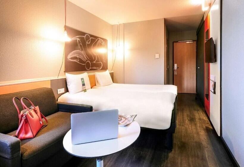 Номер Superior, Ibis Lyon Gerland Musee des Confluences