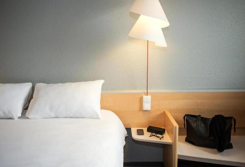 标准间带双人床, Ibis Montélimar Nord