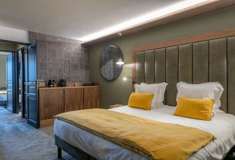 Семейный Номер, Fahrenheit Seven Courchevel