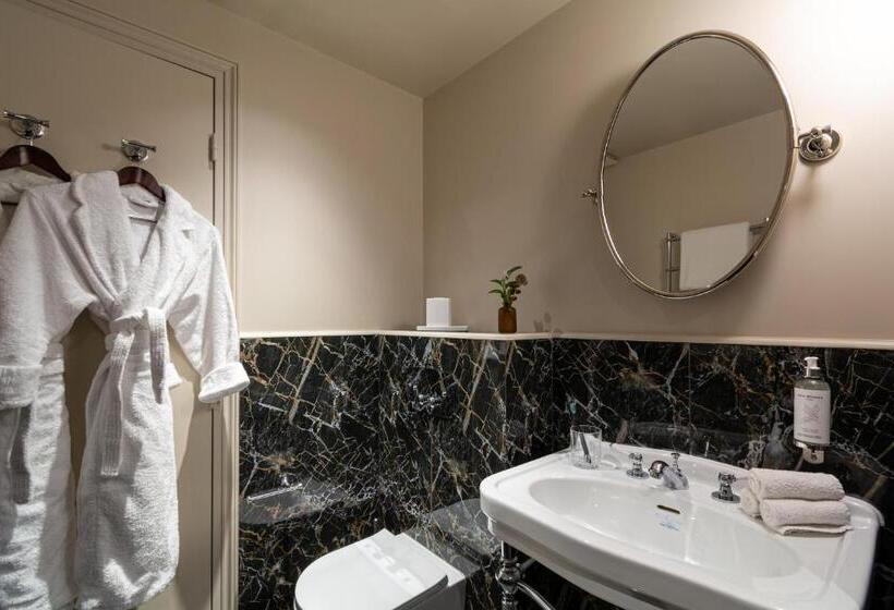 Номер Deluxe, Hôtel & Spa Napoléon