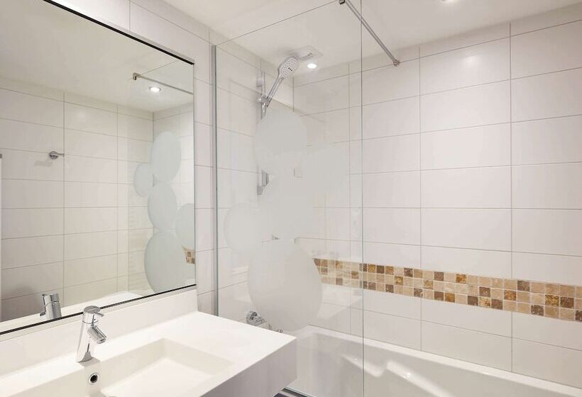 Люкс, Ibis Styles Colmar Nord