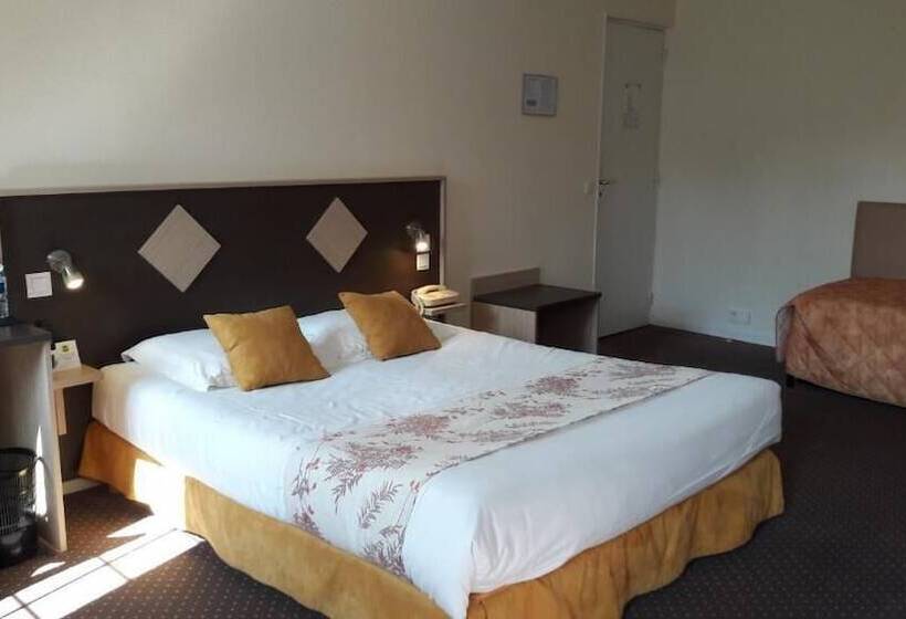 Трехместный Номер Superior, Logis Hotel Au Site Normand