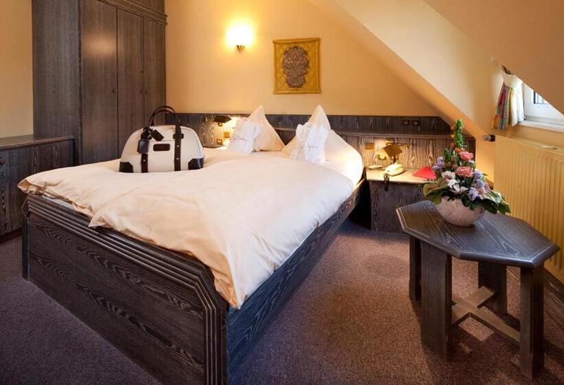 Номер Economy, Spa Hôtel Restaurant Au Lion D Or