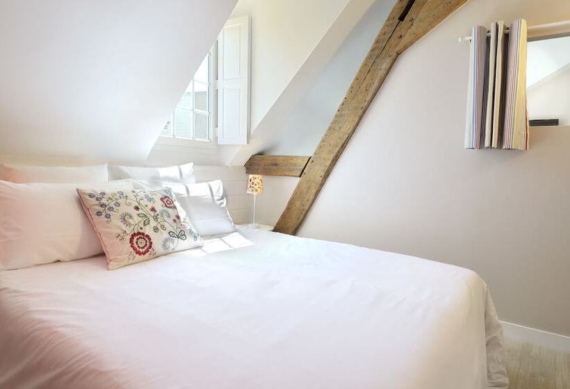 Апартаменты 1 Спальня, The Originals Boutique, Hôtel Le Londres, Saumur