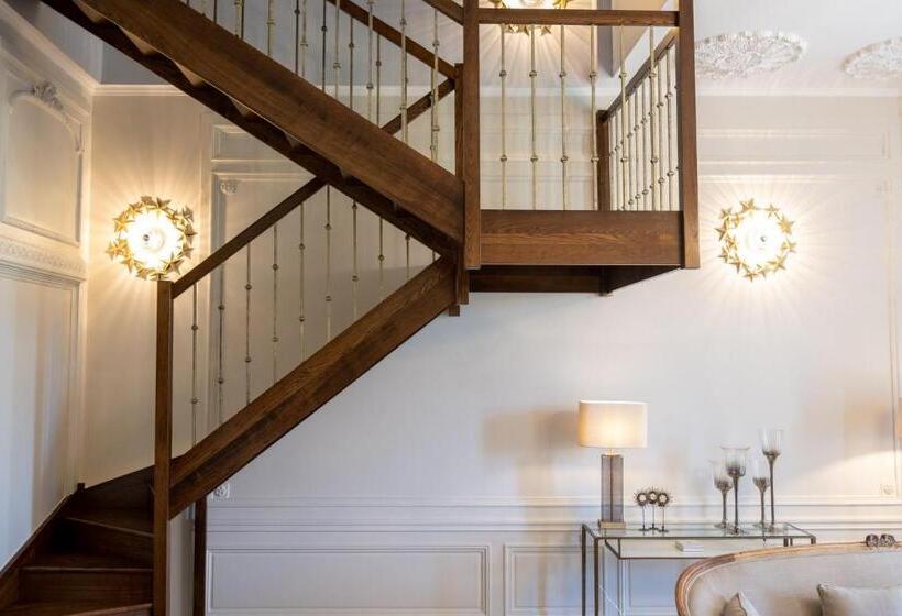 Люкс Повышенной Комфортности, Novotel Domaine de Maffliers Paris Val D' Oise