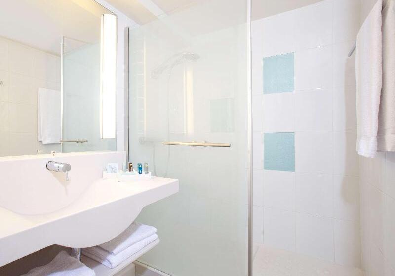 Классический Номер, Novotel Domaine de Maffliers Paris Val D' Oise