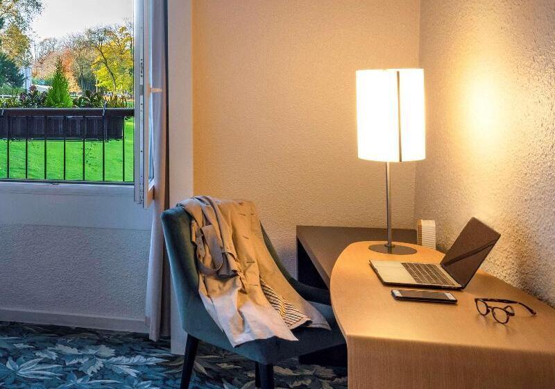 Классический Номер, Novotel Domaine de Maffliers Paris Val D' Oise