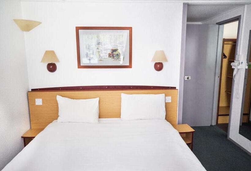 Номер Стандарт Двуспальная Кровать, Campanile Hotel   Basildon   East Of London
