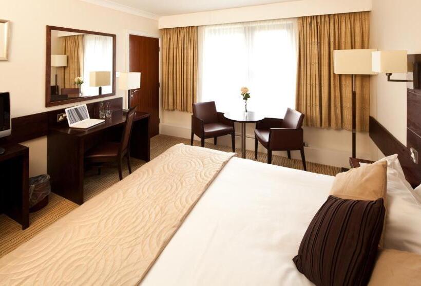 Классический Номер, Mercure Bradford  Bankfield