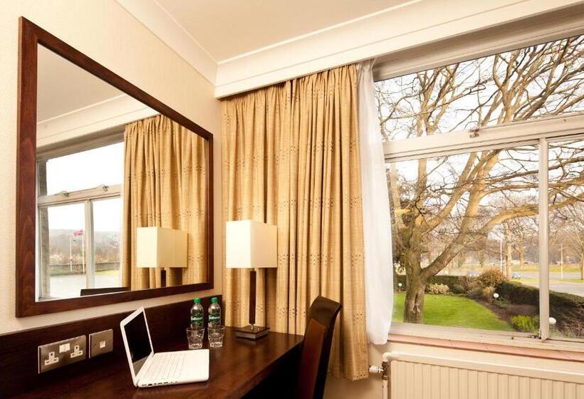 Семейный Номер Классика, Mercure Bradford  Bankfield