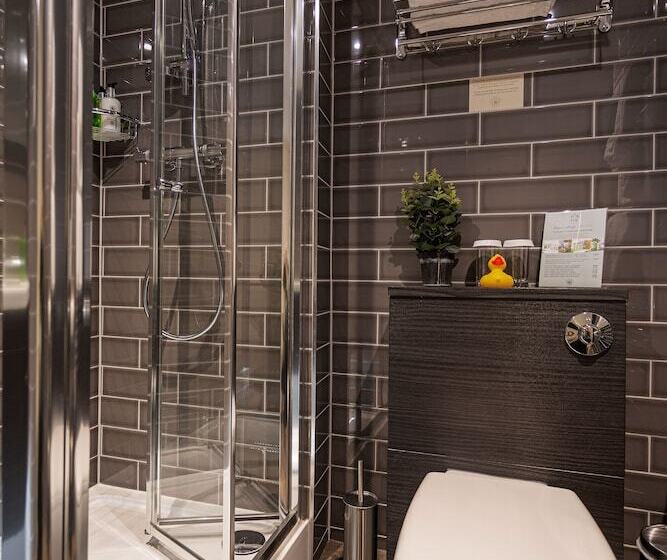 Номер Superior, The George Hotel, Dorchester On Thames, Oxfordshire