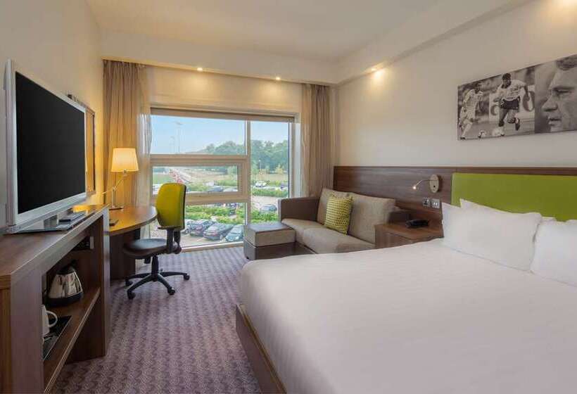 Номер Стандарт, Village Hotel Bracknell