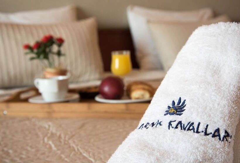Номер Стандарт Трехместный, Acharnis Kavallari Hotel Suites