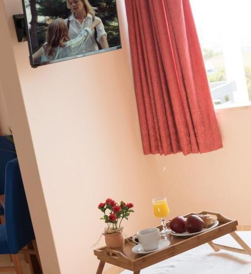Люкс, Acharnis Kavallari Hotel Suites