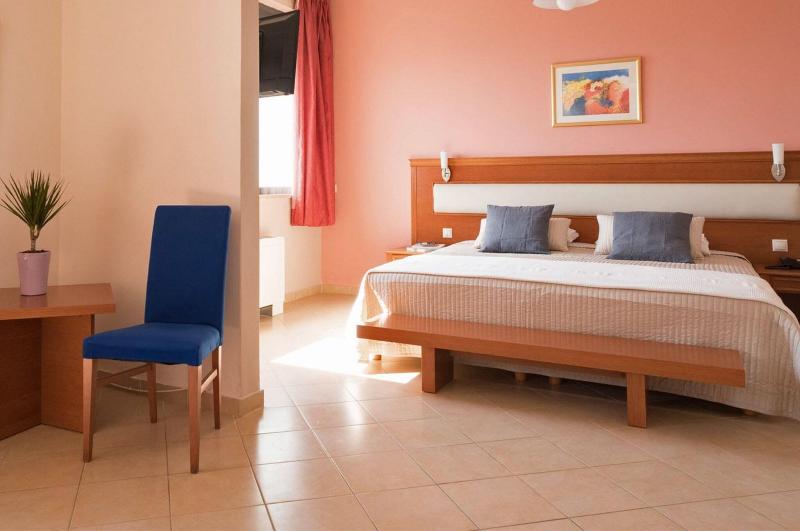 Люкс, Acharnis Kavallari Hotel Suites