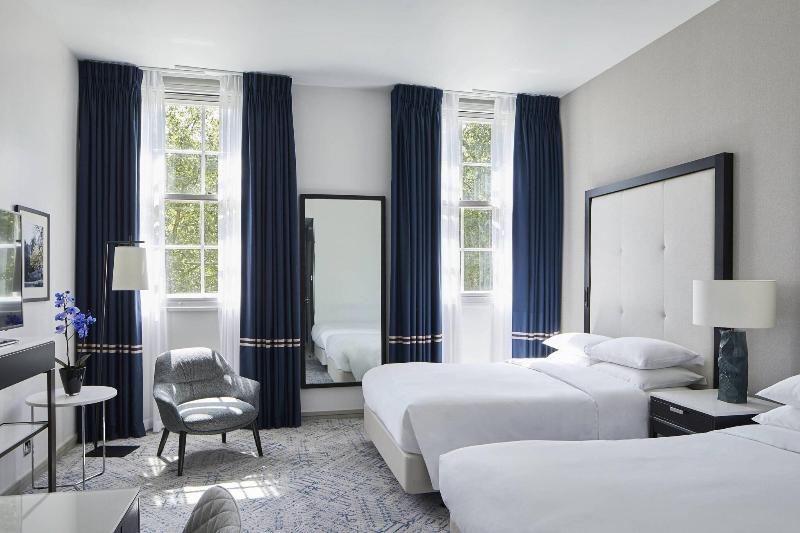 Номер Superior с Видом, London Marriott Hotel Grosvenor Square