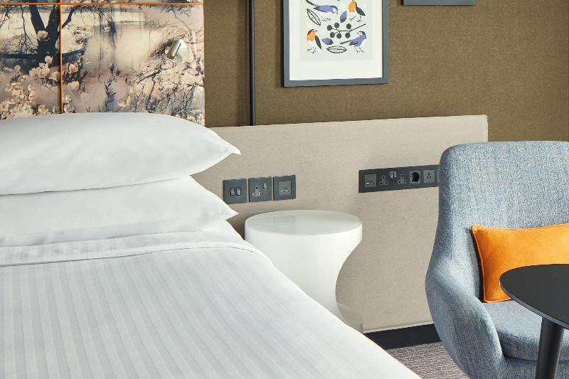 Люкс Клуб, London Marriott Hotel Regents Park