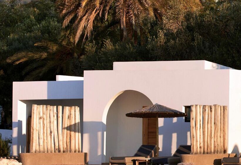 بانگلوی استاندارد, Minos Beach Art Hotel, A Member Of Design Hotels