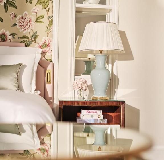 标准工作室, The Dorchester   Dorchester Collection