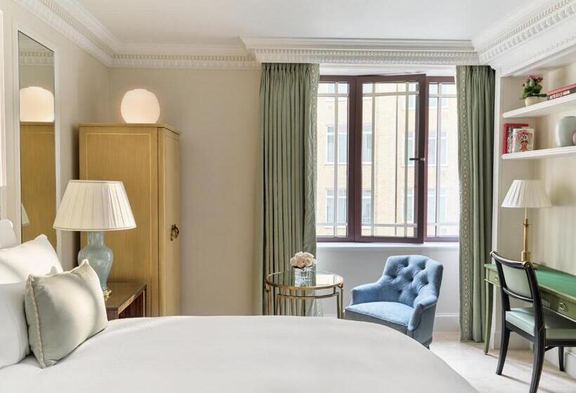 带大床的高级房间, The Dorchester   Dorchester Collection