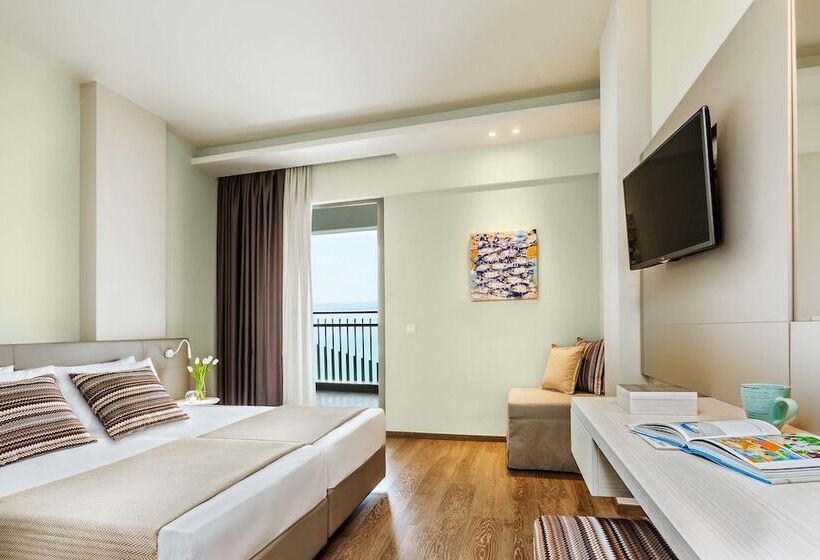 اتاق پرمیوم با چشم‌انداز دریا, Ammon Zeus Luxury Beach