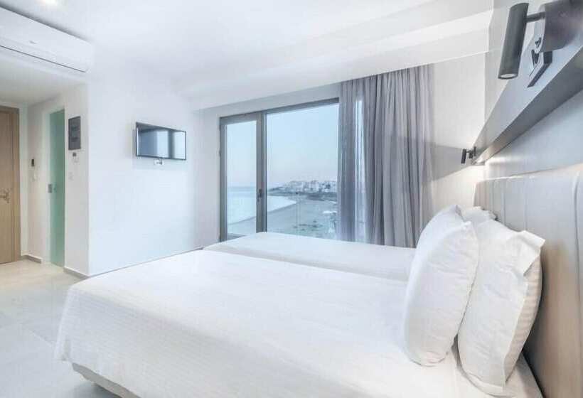 수피리어 트리플 룸, Avra By Smile Hotels