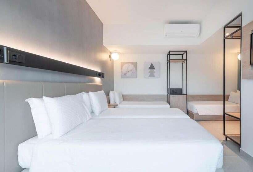 스탠다드 4인용 룸 측면 바다 전망, Avra By Smile Hotels