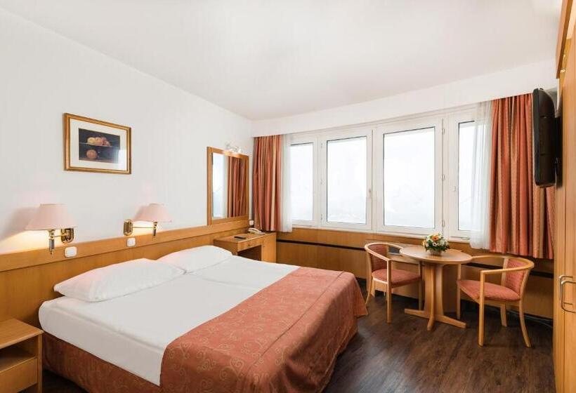 Номер Superior, Budapest