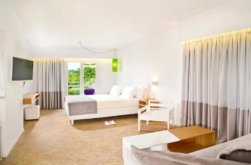 주니어 스위트, Marathon Beach Resort