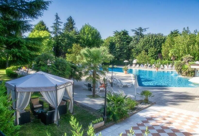 Eenvoudige Kamer, Internazionale Terme