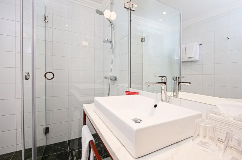 اتاق استاندارد سه نفره, c-hotels Ambasciatori