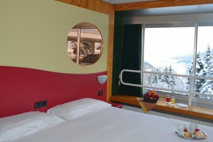 스탠다드 트리플 룸, Club Hotel Solaria