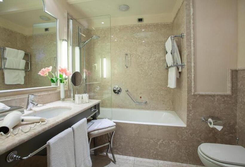 اتاق لوکس, Starhotels Tuscany